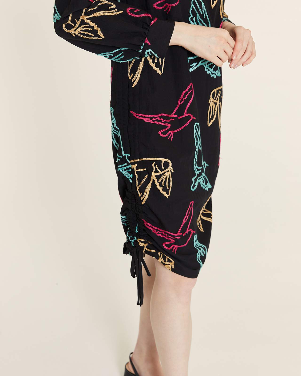 Vestido Fruncido Bordado Pajaros by Pepa Loves - Imagen 3