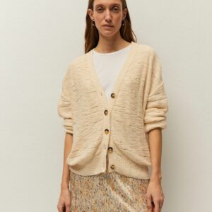 Rebeca Calada Crudo Lucía by System Action