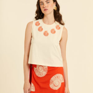 Top Punto Bordado Caracolas Crema by Pepa Loves