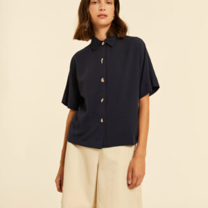 Camisa Manga Corta Negra by Pepa Loves