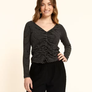 Top Julia Rayas Negro by Pepa Loves